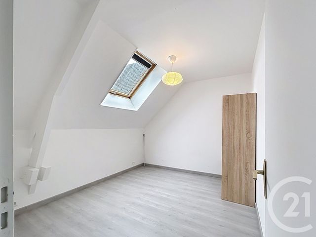 Appartement F4 &agrave; louer - 4 pi&egrave;ces - 67,66 m2 - Provins - 77 - ILE-DE-FRANCE