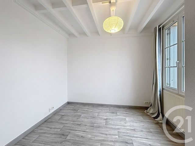 Appartement F4 &agrave; louer - 4 pi&egrave;ces - 67,66 m2 - Provins - 77 - ILE-DE-FRANCE