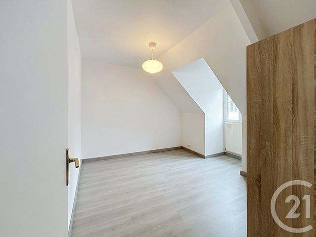 Appartement F4 &agrave; louer - 4 pi&egrave;ces - 67,66 m2 - Provins - 77 - ILE-DE-FRANCE
