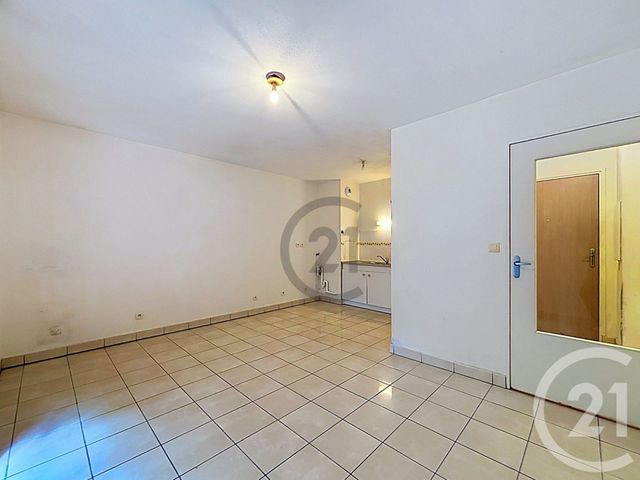 Appartement F2 &agrave; vendre - 2 pi&egrave;ces - 40,66 m2 - Provins - 77 - ILE-DE-FRANCE