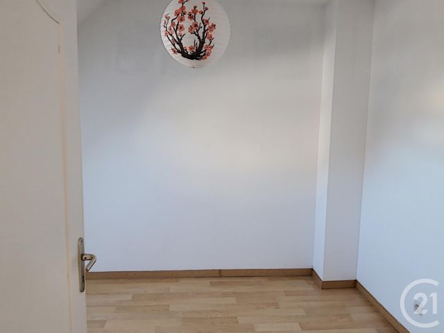 Maison &agrave; louer - 4 pi&egrave;ces - 89,75 m2 - Provins - 77 - ILE-DE-FRANCE