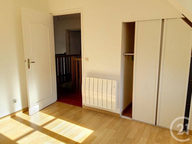 Maison &agrave; louer - 4 pi&egrave;ces - 89,75 m2 - Provins - 77 - ILE-DE-FRANCE