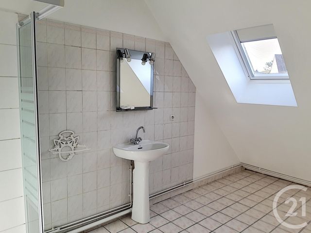 Maison &agrave; louer - 4 pi&egrave;ces - 89,75 m2 - Provins - 77 - ILE-DE-FRANCE