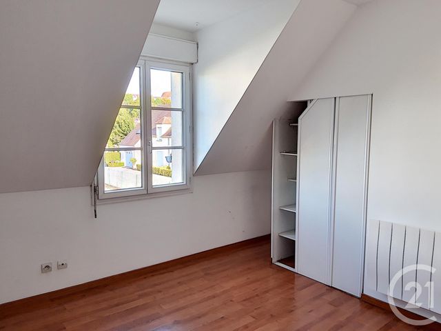 Maison &agrave; louer - 4 pi&egrave;ces - 89,75 m2 - Provins - 77 - ILE-DE-FRANCE