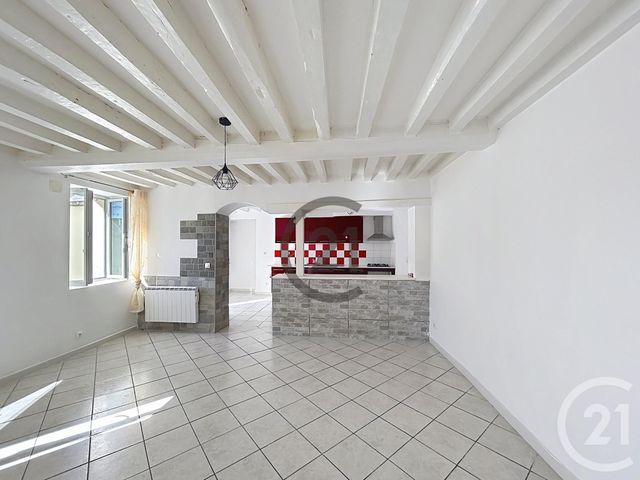 Maison &agrave; louer - 3 pi&egrave;ces - 83,41 m2 - Sourdun - 77 - ILE-DE-FRANCE
