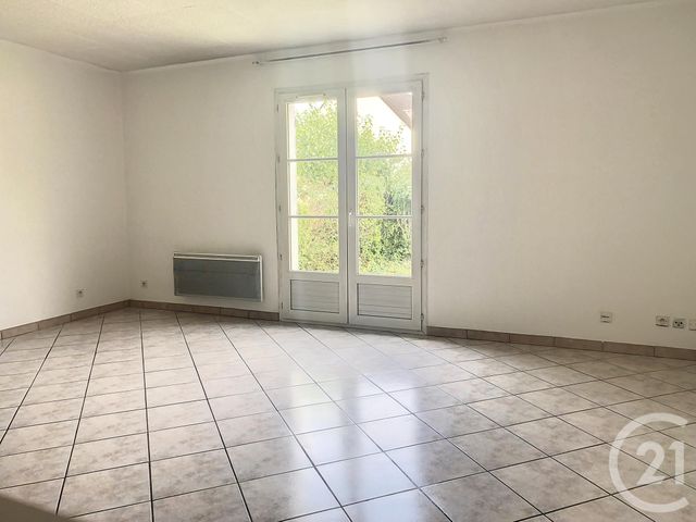 Appartement F2 &agrave; louer - 2 pi&egrave;ces - 47,30 m2 - Provins - 77 - ILE-DE-FRANCE