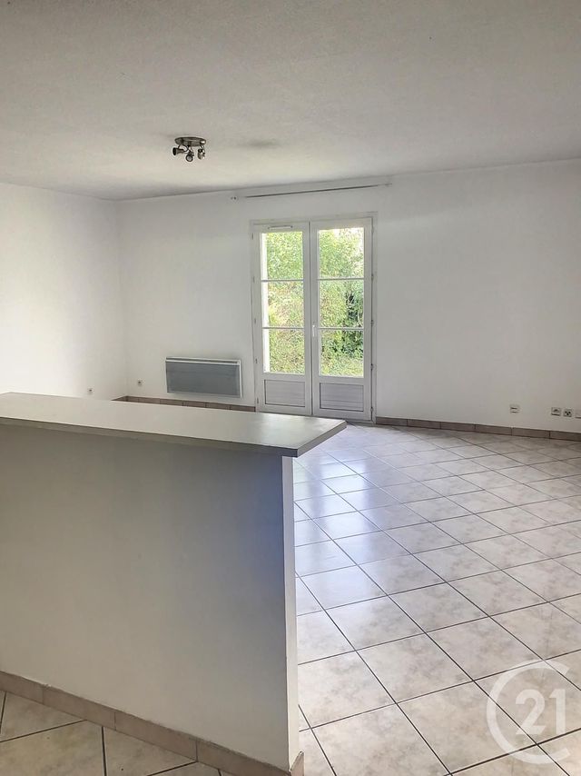 Appartement F2 &agrave; louer - 2 pi&egrave;ces - 47,30 m2 - Provins - 77 - ILE-DE-FRANCE