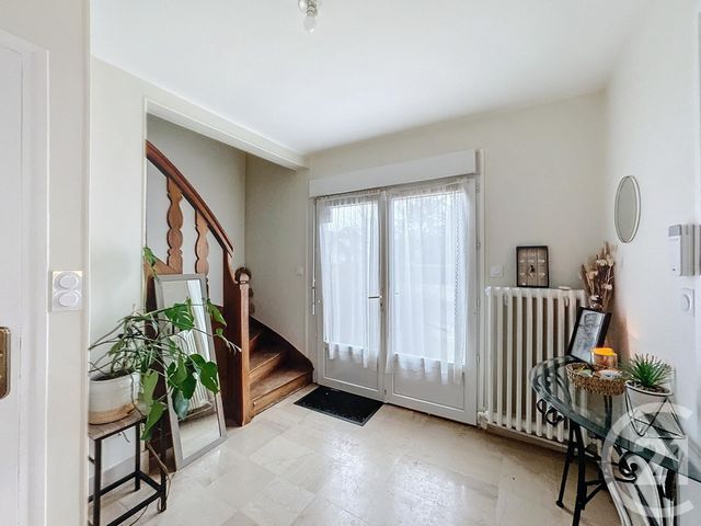 Maison &agrave; louer - 5 pi&egrave;ces - 132,50 m2 - Provins - 77 - ILE-DE-FRANCE