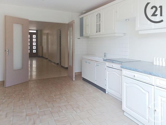 Appartement F5 &agrave; louer - 5 pi&egrave;ces - 142,91 m2 - Nogent Sur Seine - 10 - CHAMPAGNE-ARDENNE