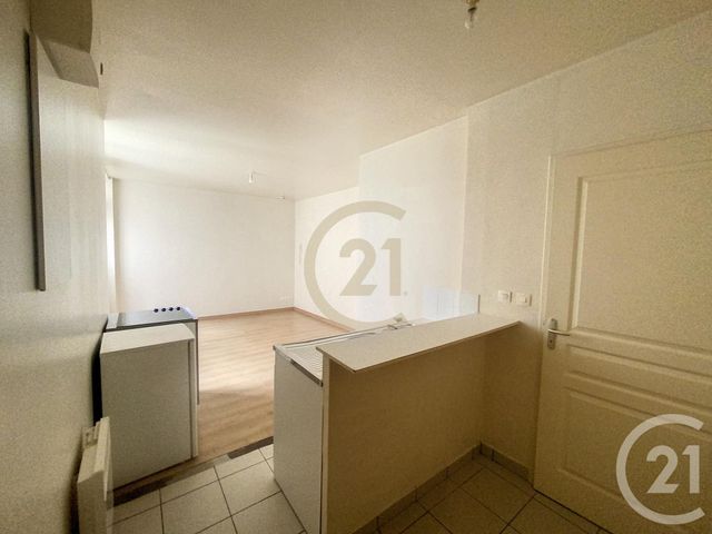 Appartement F1 &agrave; louer - 1 pi&egrave;ce - 22,04 m2 - Provins - 77 - ILE-DE-FRANCE