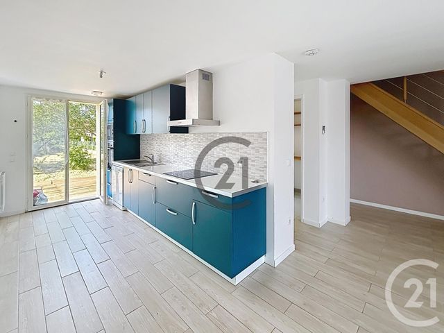 Maison &agrave; louer - 4 pi&egrave;ces - 80,36 m2 - Jutigny - 77 - ILE-DE-FRANCE