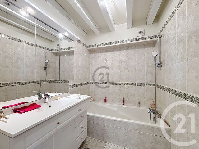 Appartement F4 &agrave; vendre - 4 pi&egrave;ces - 69,03 m2 - Provins - 77 - ILE-DE-FRANCE
