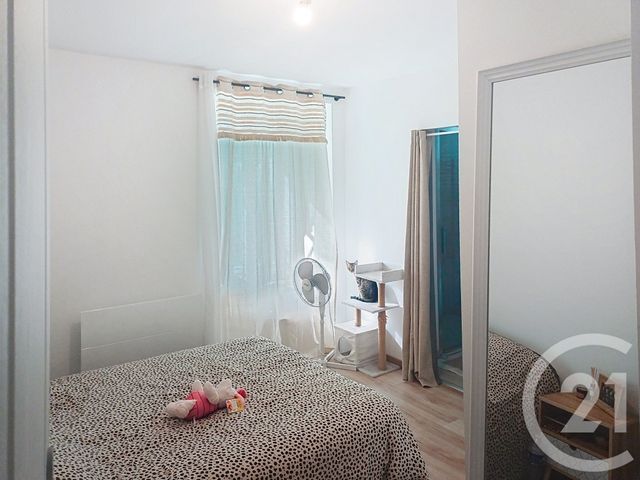 Appartement F2 &agrave; louer - 2 pi&egrave;ces - 40,22 m2 - Provins - 77 - ILE-DE-FRANCE