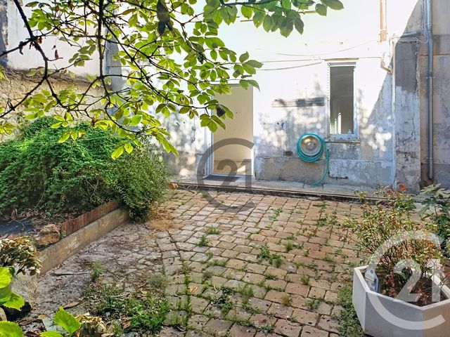 Appartement F4 &agrave; louer - 4 pi&egrave;ces - 76,77 m2 - Provins - 77 - ILE-DE-FRANCE