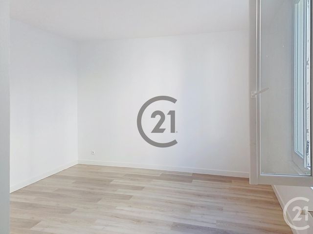 Appartement F4 &agrave; louer - 4 pi&egrave;ces - 76,77 m2 - Provins - 77 - ILE-DE-FRANCE