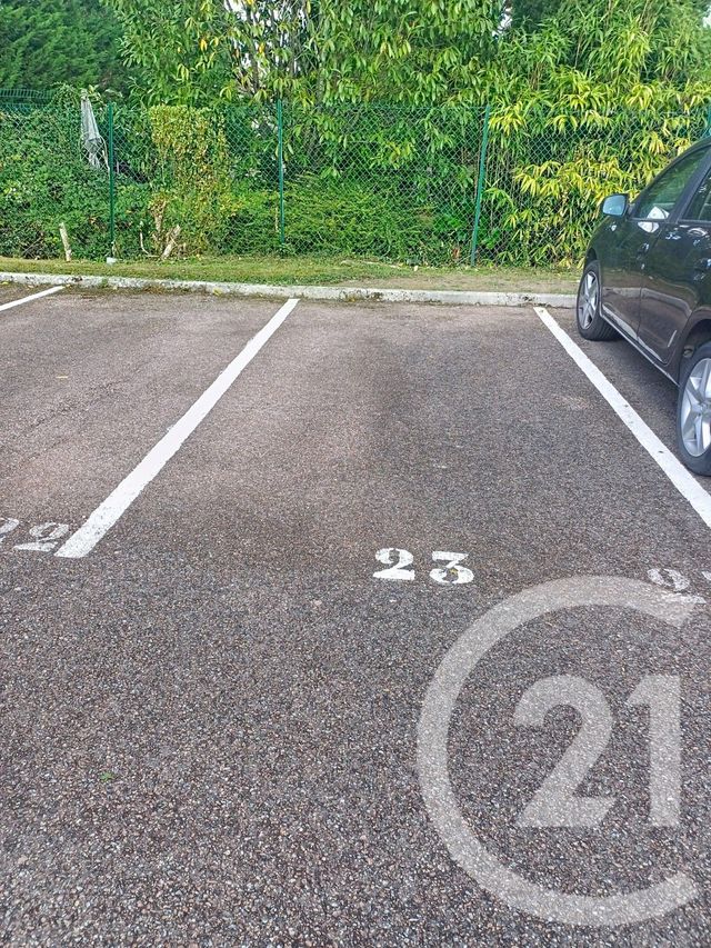 Parking &agrave; louer - 12 m2 - Provins - 77 - ILE-DE-FRANCE