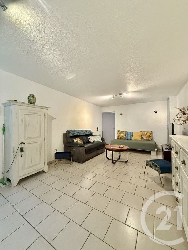 Appartement F3 &agrave; louer - 3 pi&egrave;ces - 73,70 m2 - Moulins - 03 - AUVERGNE