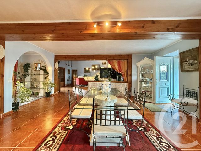 Maison &agrave; vendre - 5 pi&egrave;ces - 216,77 m2 - Villeneuve Sur Allier - 03 - AUVERGNE