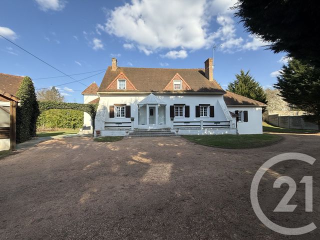 Maison &agrave; vendre - 5 pi&egrave;ces - 216,77 m2 - Villeneuve Sur Allier - 03 - AUVERGNE