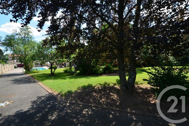 Maison à vendre - 10 pièces - 339 m2 - Yzeure - 03 - AUVERGNE