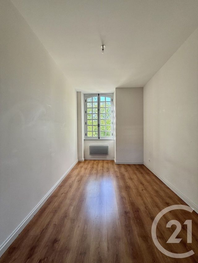 Appartement F4 &agrave; vendre - 4 pi&egrave;ces - 90,95 m2 - Moulins - 03 - AUVERGNE