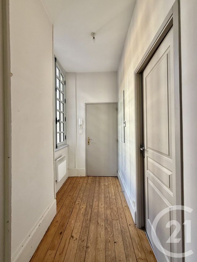 Appartement F4 &agrave; vendre - 4 pi&egrave;ces - 90,95 m2 - Moulins - 03 - AUVERGNE