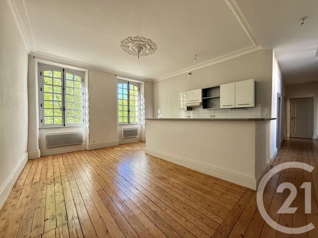 Appartement F4 &agrave; vendre - 4 pi&egrave;ces - 90,95 m2 - Moulins - 03 - AUVERGNE