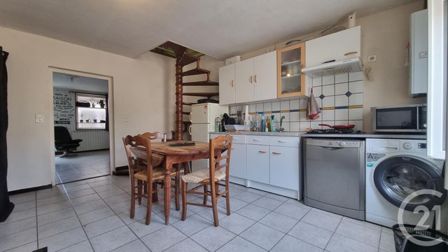 appartement - YZEURE - 03