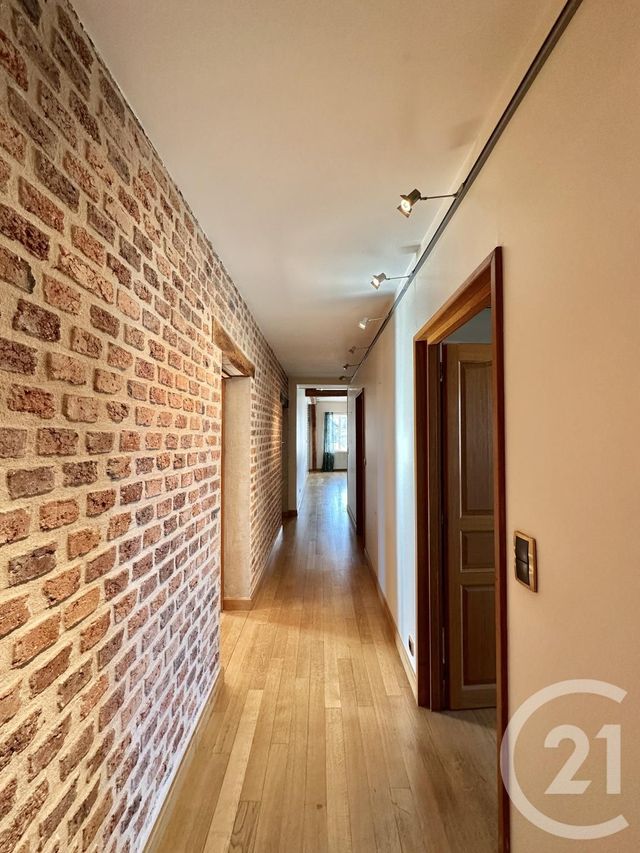 Appartement F4 à vendre - 4 pièces - 166,77 m2 - Moulins - 03 - AUVERGNE