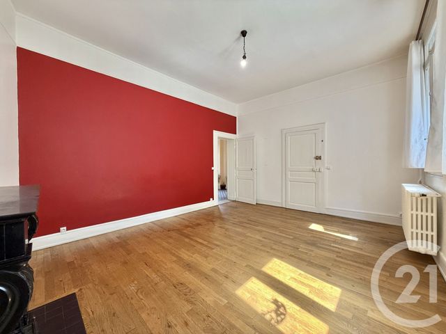 Maison à vendre - 5 pièces - 157 m2 - Moulins - 03 - AUVERGNE