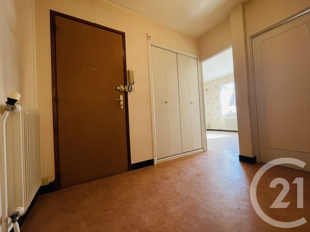 Appartement F4 à vendre - 4 pièces - 88,60 m2 - Moulins - 03 - AUVERGNE