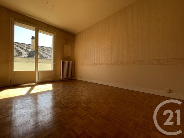 Appartement F4 à vendre - 4 pièces - 88,60 m2 - Moulins - 03 - AUVERGNE