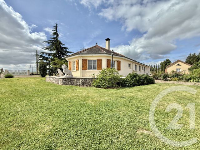 Maison à vendre - 8 pièces - 229,02 m2 - Chemilly - 03 - AUVERGNE