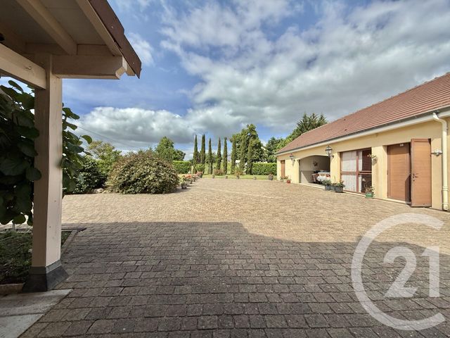 Maison à vendre - 8 pièces - 229,02 m2 - Chemilly - 03 - AUVERGNE