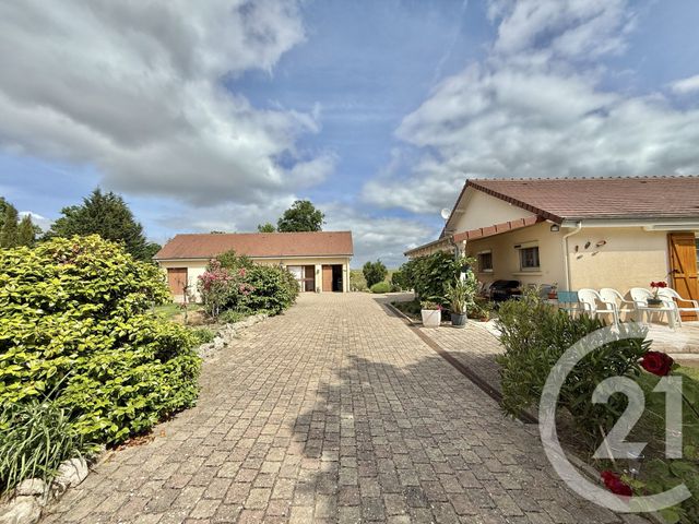 Maison à vendre - 8 pièces - 229,02 m2 - Chemilly - 03 - AUVERGNE