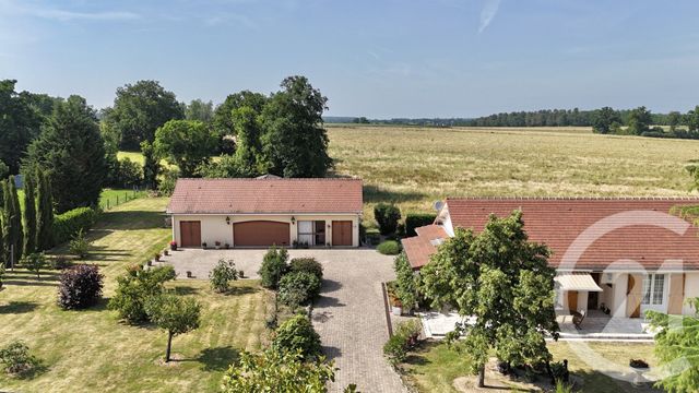 Maison à vendre - 8 pièces - 229,02 m2 - Chemilly - 03 - AUVERGNE