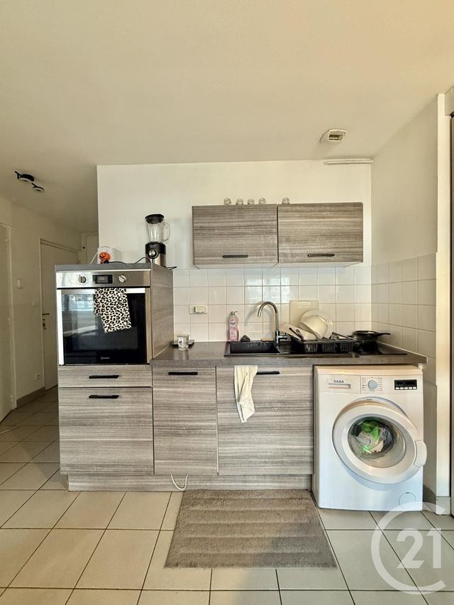 Appartement F1 &agrave; louer - 2 pi&egrave;ces - 29,84 m2 - Yzeure - 03 - AUVERGNE