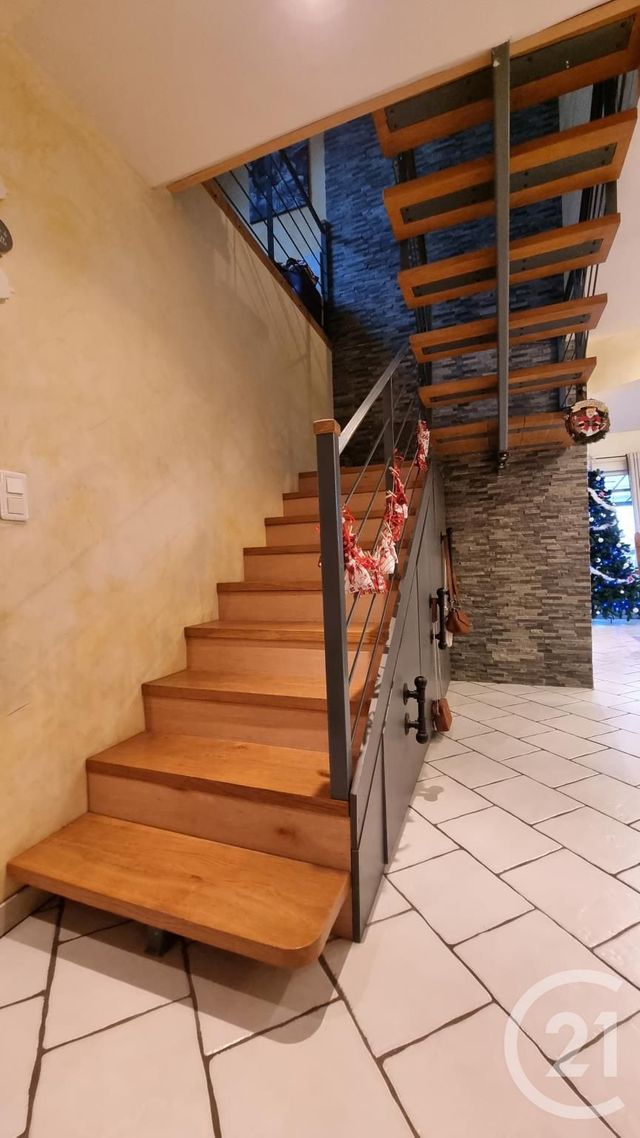 Maison à vendre - 7 pièces - 180 m2 - Neuilly Le Real - 03 - AUVERGNE