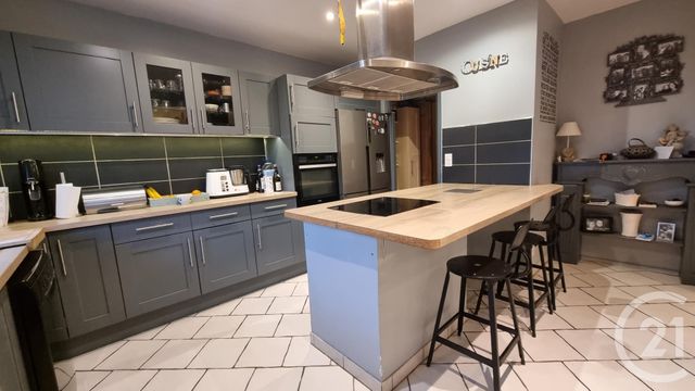 Maison à vendre - 7 pièces - 180 m2 - Neuilly Le Real - 03 - AUVERGNE