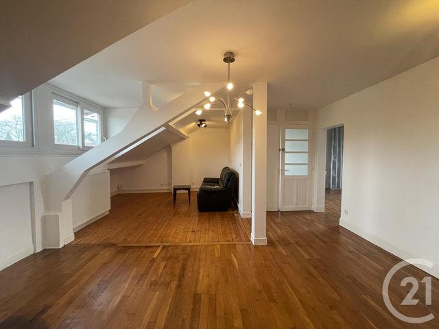 Appartement F3 &agrave; louer - 3 pi&egrave;ces - 79,05 m2 - Moulins - 03 - AUVERGNE