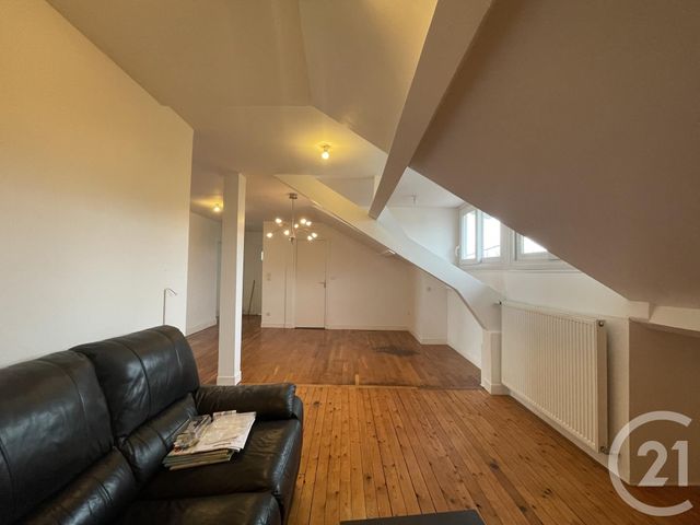 Appartement F3 &agrave; louer - 3 pi&egrave;ces - 79,05 m2 - Moulins - 03 - AUVERGNE