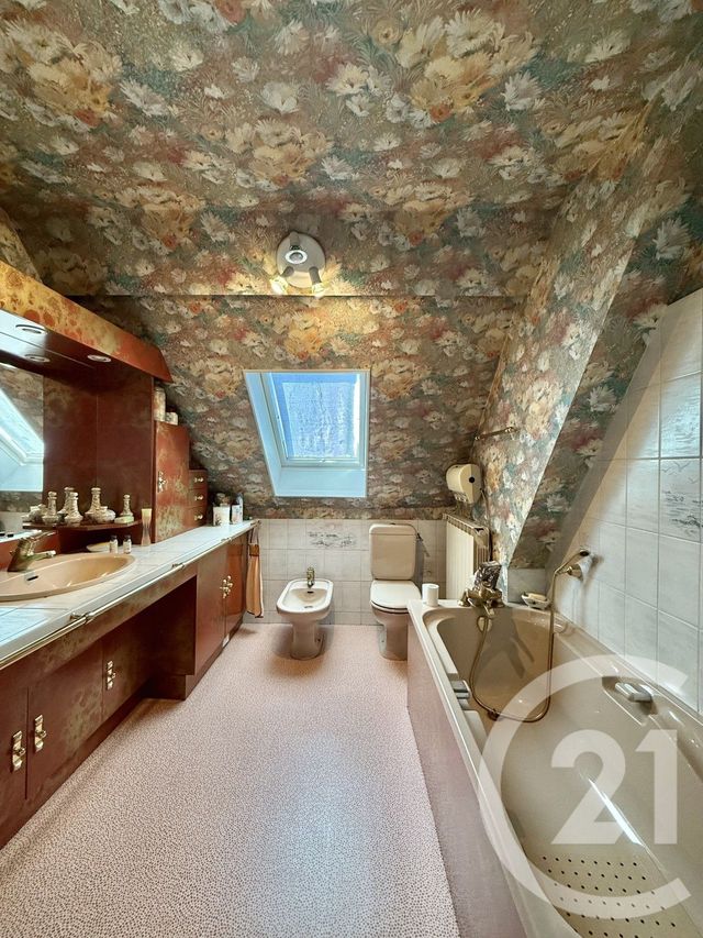 Maison à vendre - 9 pièces - 249,05 m2 - Villeneuve Sur Allier - 03 - AUVERGNE