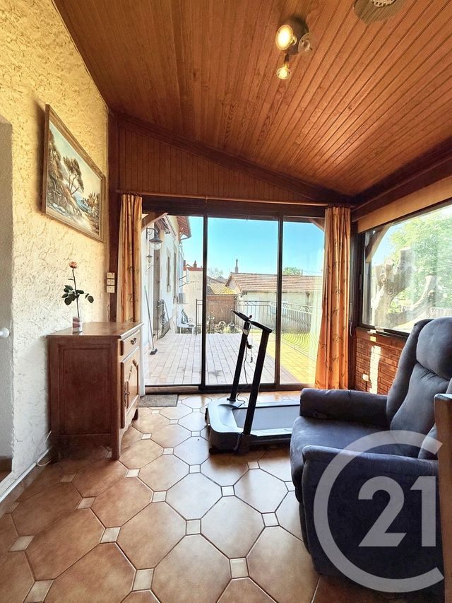 Maison à vendre - 9 pièces - 249,05 m2 - Villeneuve Sur Allier - 03 - AUVERGNE