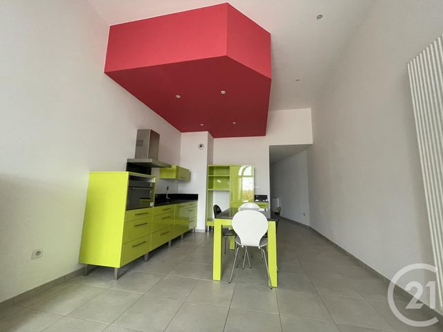 Appartement F1 à vendre - 1 pièce - 48,70 m2 - Moulins - 03 - AUVERGNE