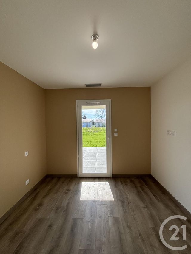Maison &agrave; louer - 4 pi&egrave;ces - 96,50 m2 - Yzeure - 03 - AUVERGNE
