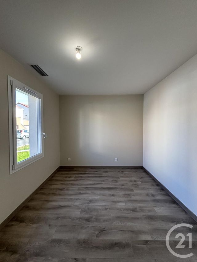Maison &agrave; louer - 4 pi&egrave;ces - 96,50 m2 - Yzeure - 03 - AUVERGNE