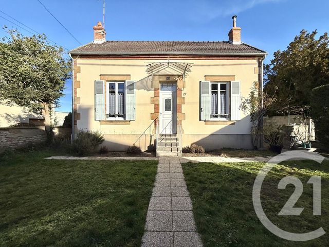 maison - YZEURE - 03