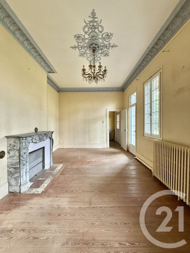 Maison &agrave; vendre - 6 pi&egrave;ces - 217,62 m2 - Moulins - 03 - AUVERGNE