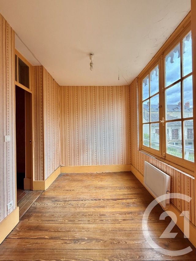 Maison &agrave; vendre - 6 pi&egrave;ces - 217,62 m2 - Moulins - 03 - AUVERGNE
