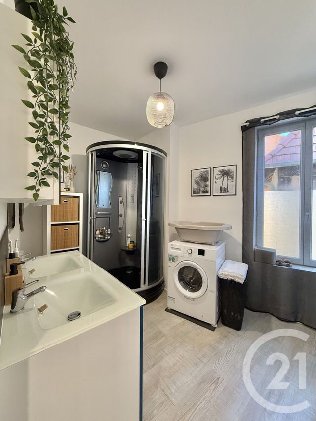 Appartement F4 à vendre - 4 pièces - 85,44 m2 - Moulins - 03 - AUVERGNE